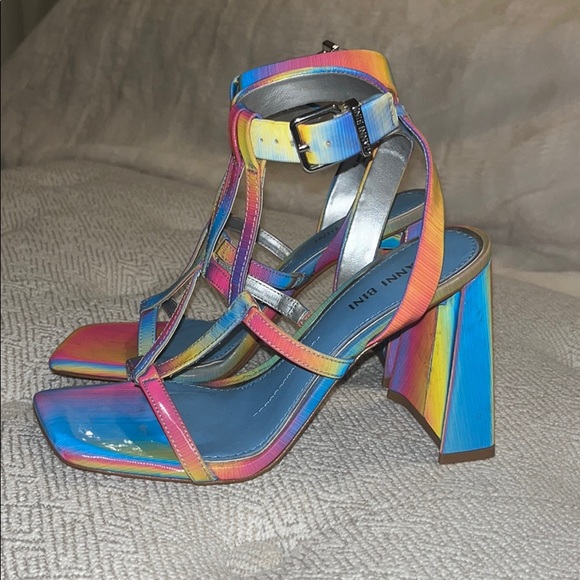 Gianni Bini thick heel wedges - Picture 1 of 5